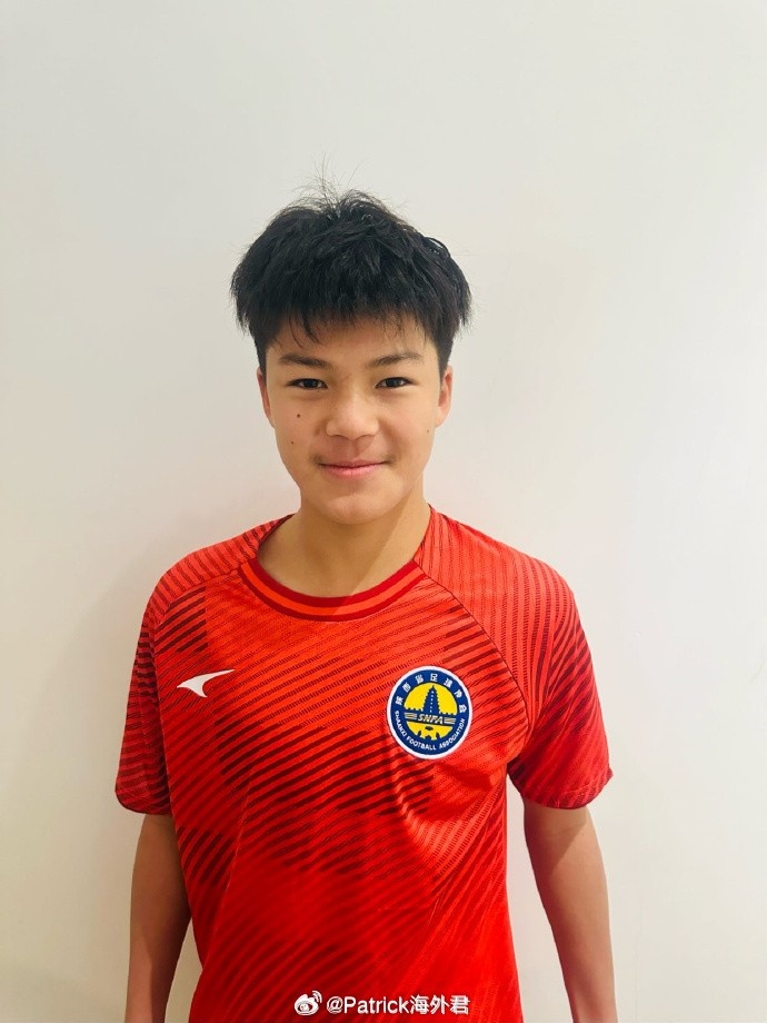博主：劉凱源本賽季西班牙加泰U16優(yōu)選聯(lián)賽首發(fā)18次，已打入9球