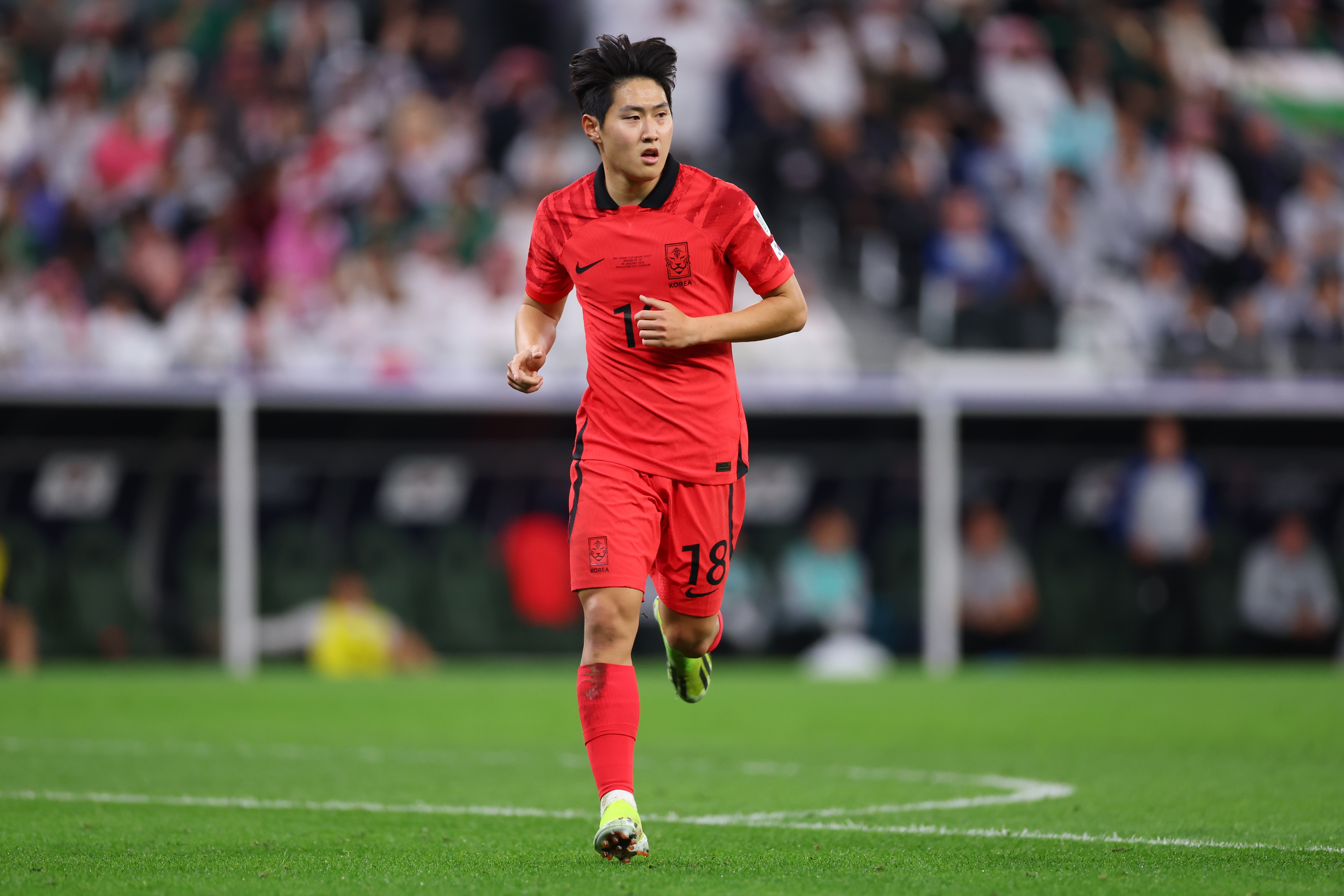 洪明甫：李剛?cè)蕦⑷毕c約旦比賽，他對于俱樂部也是重要球員