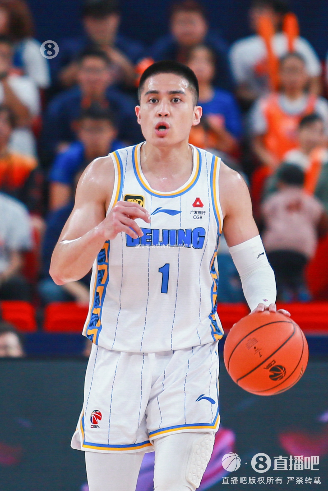 拼盡全力！陳盈駿14中8空砍全隊(duì)最高26分外加5板6助 三分8中4