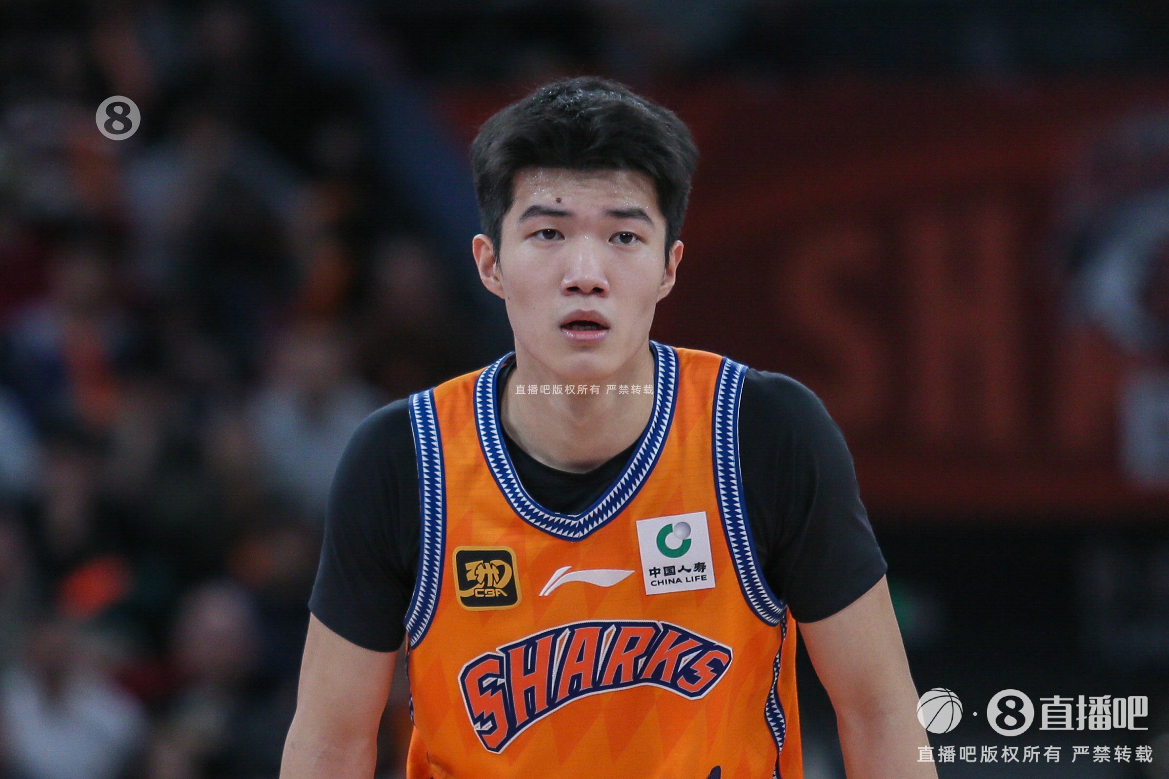率先發(fā)力！偰李永煒首節(jié)5中4拿到11分 三分4中3
